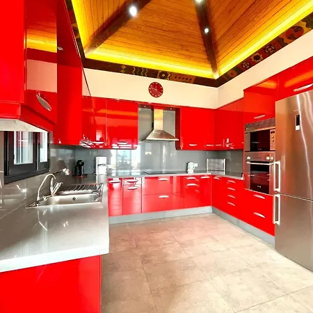 빌라 Wonderful With Private Pool, Wifi, Gym And Barbecue In South Tenerife 아데제
