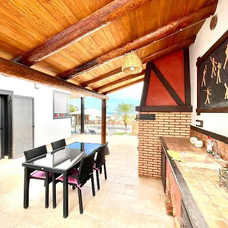 빌라 Wonderful With Private Pool, Wifi, Gym And Barbecue In South Tenerife