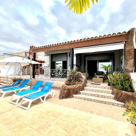 Wonderful With Private Pool, Wifi, Gym And Barbecue In South Tenerife וילה אדחה