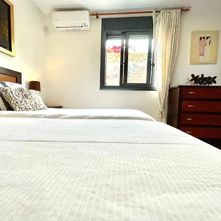 וילה Wonderful With Private Pool, Wifi, Gym And Barbecue In South Tenerife אדחה