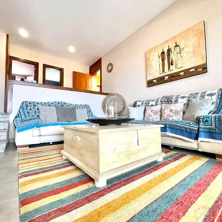Wonderful With Private Pool, Wifi, Gym And Barbecue In South Tenerife וילה